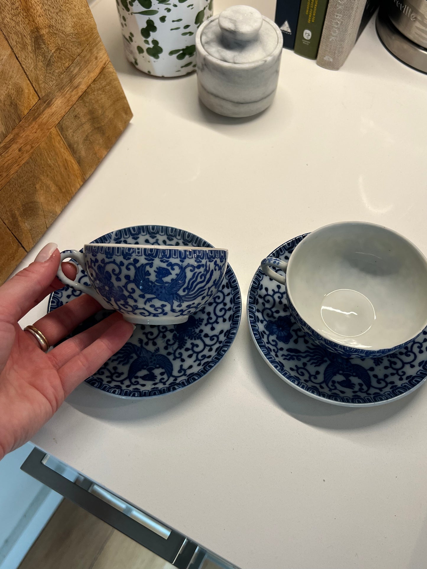 Chesapeake Cups & Saucers