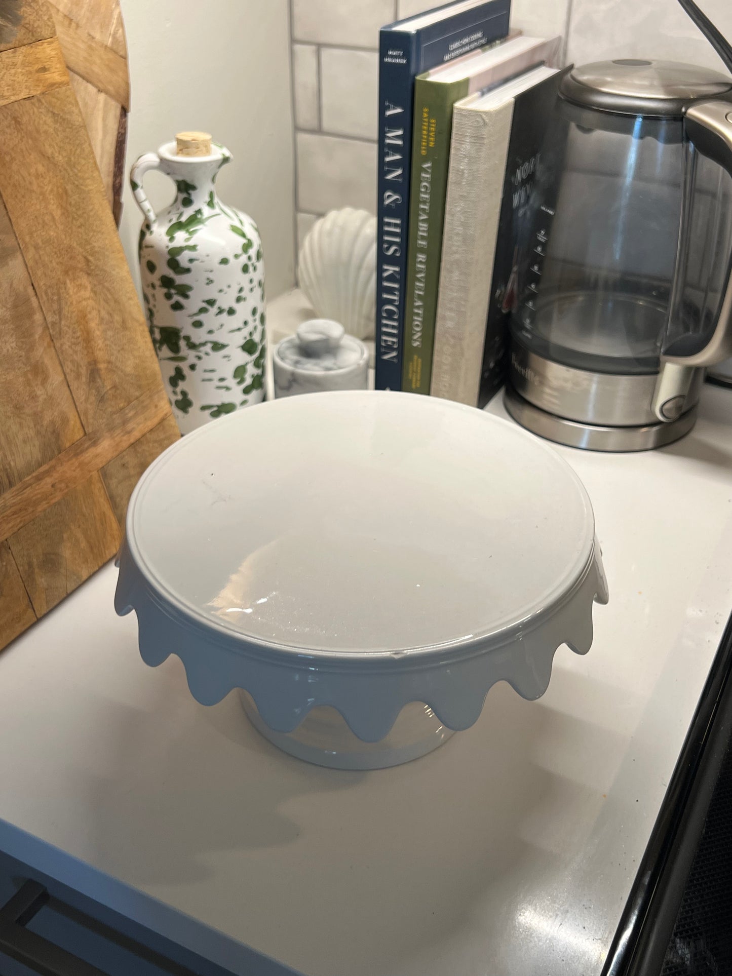 Bel Air Cake Stand