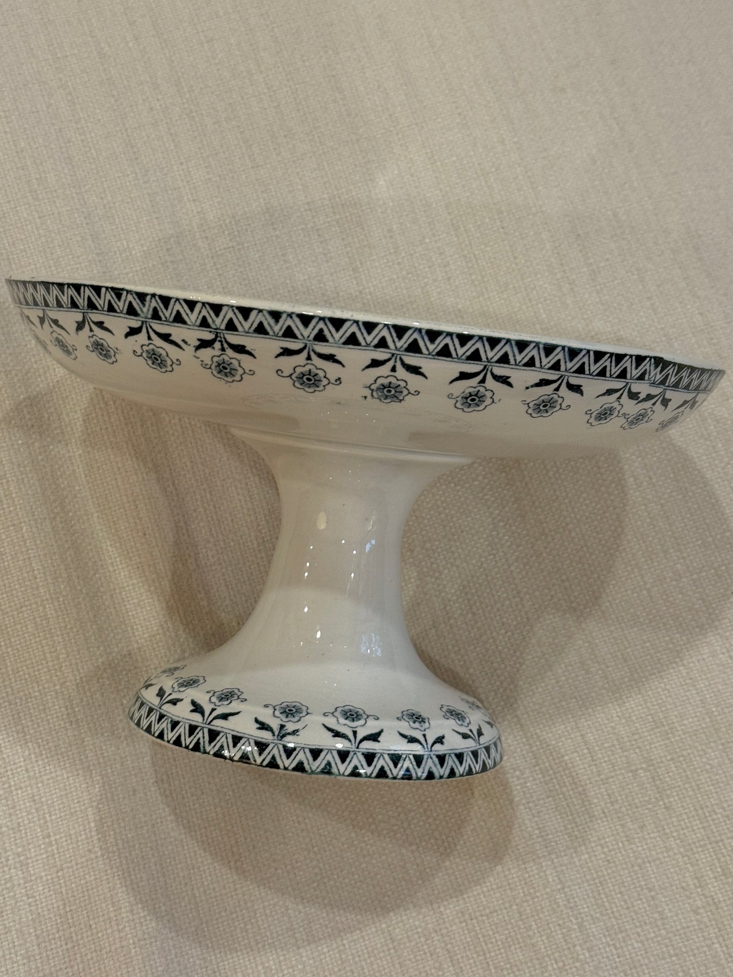 Tetbury Cake Stand