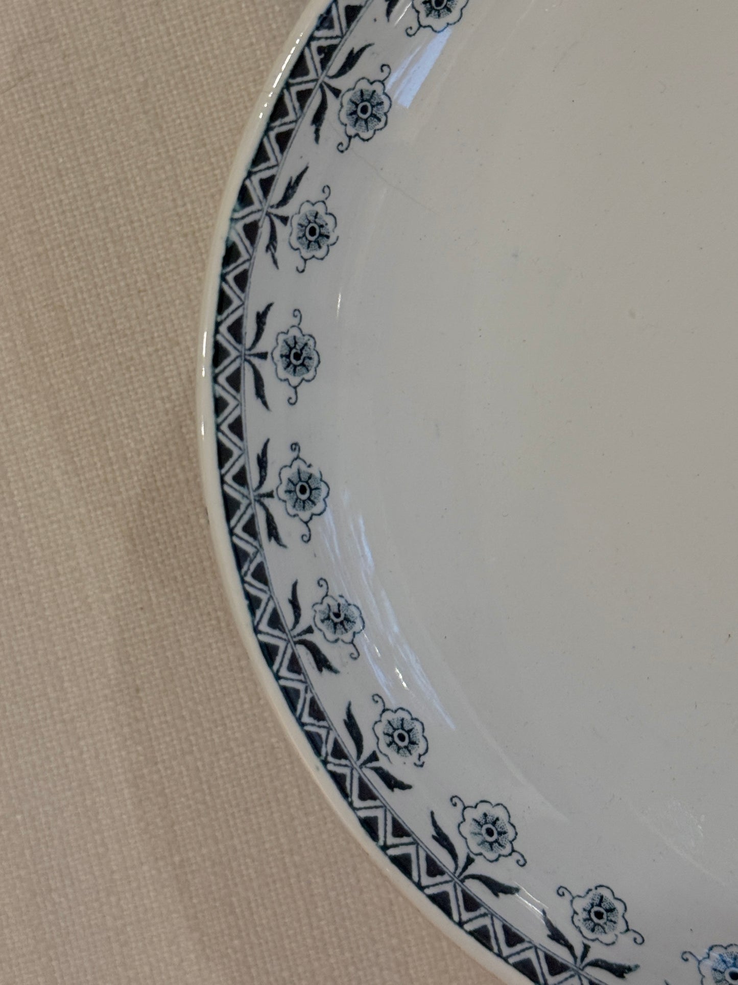 Tetbury Cake Stand