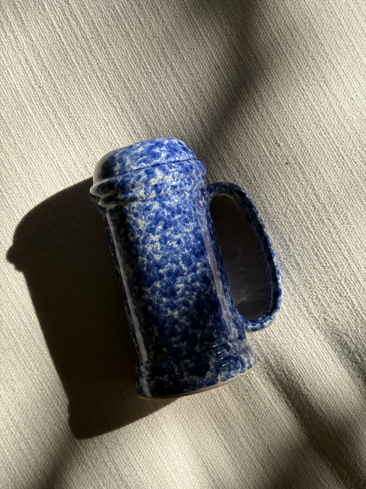 Spongeware Cheese Shaker