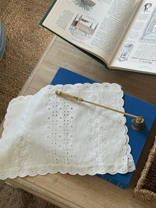 Eyelet Doily (Set of 2)