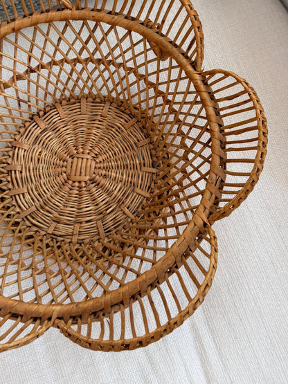 Scalloped Basket